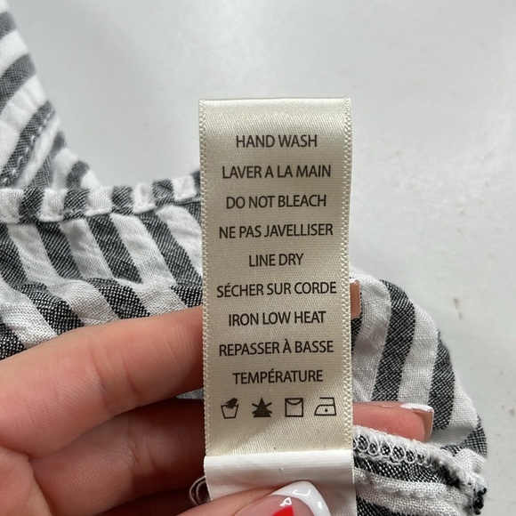 gray & white striped button down oversized short sleeve shirt sz S | casual euro - Picture 8 of 8